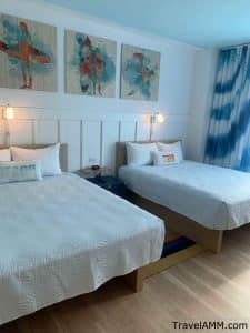 Surfside 2 queen bed room