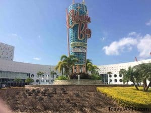 The entrance sign to Cabana Bay Beach Resort is super retro